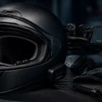 Casque moto connecté : vue casque intégral avec intercom