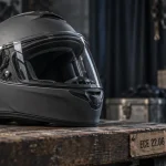 Casque moto Shark ECE 22.06, protection adaptée à la pratique